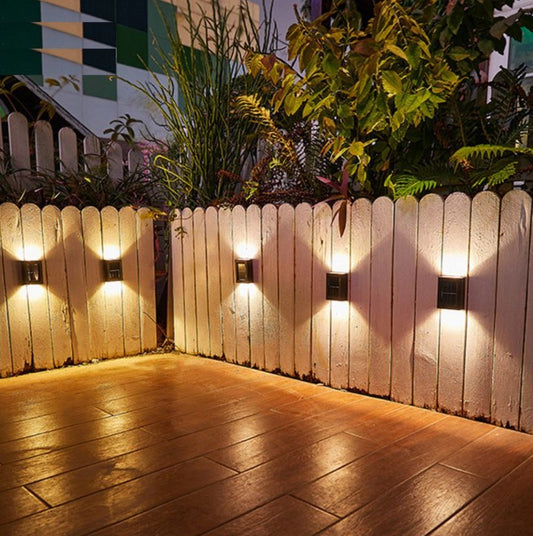 Trådlösa LED Solar Wall Lights Deluxe - Skapa den perfekta atmosfären i din trädgård!